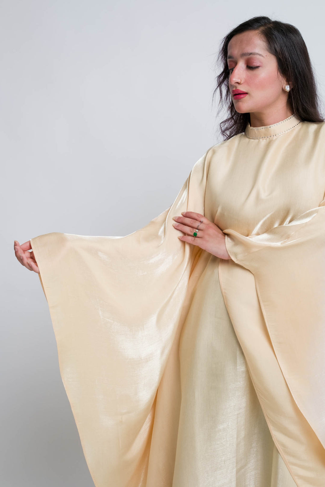 Silky butterfly cut kaftan in glossy champagne tone