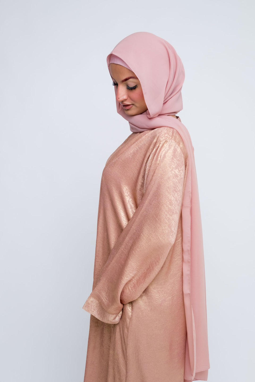 Shiny rose gold abaya set for evening wear