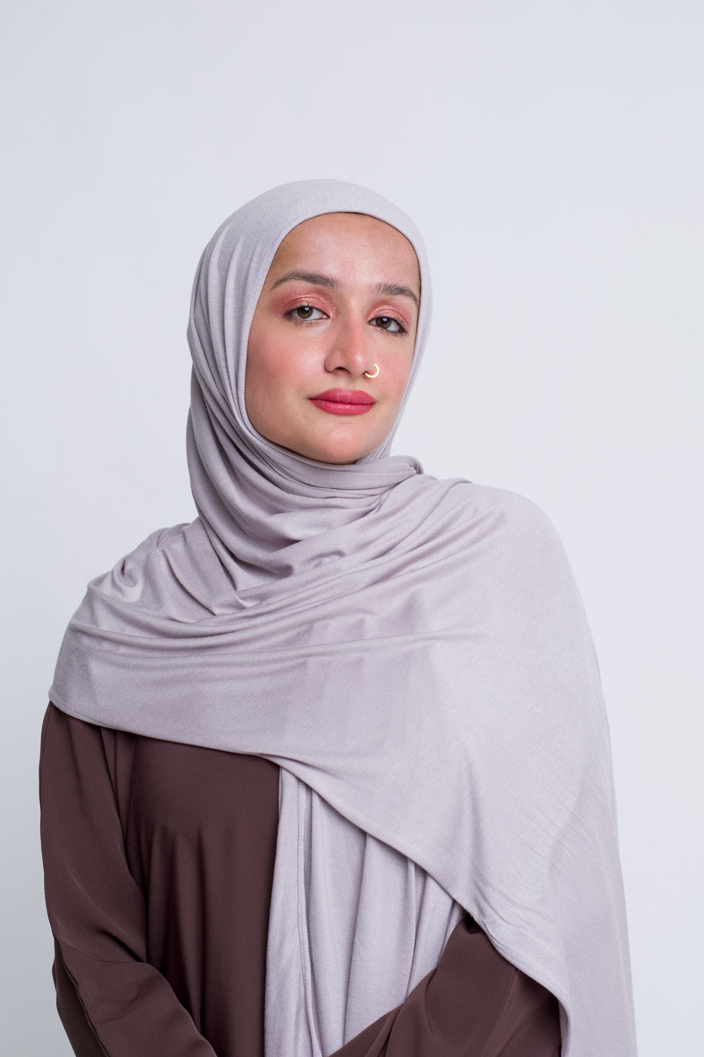 Premium jersey hijab in grey, ideal for modest fashion layering.
